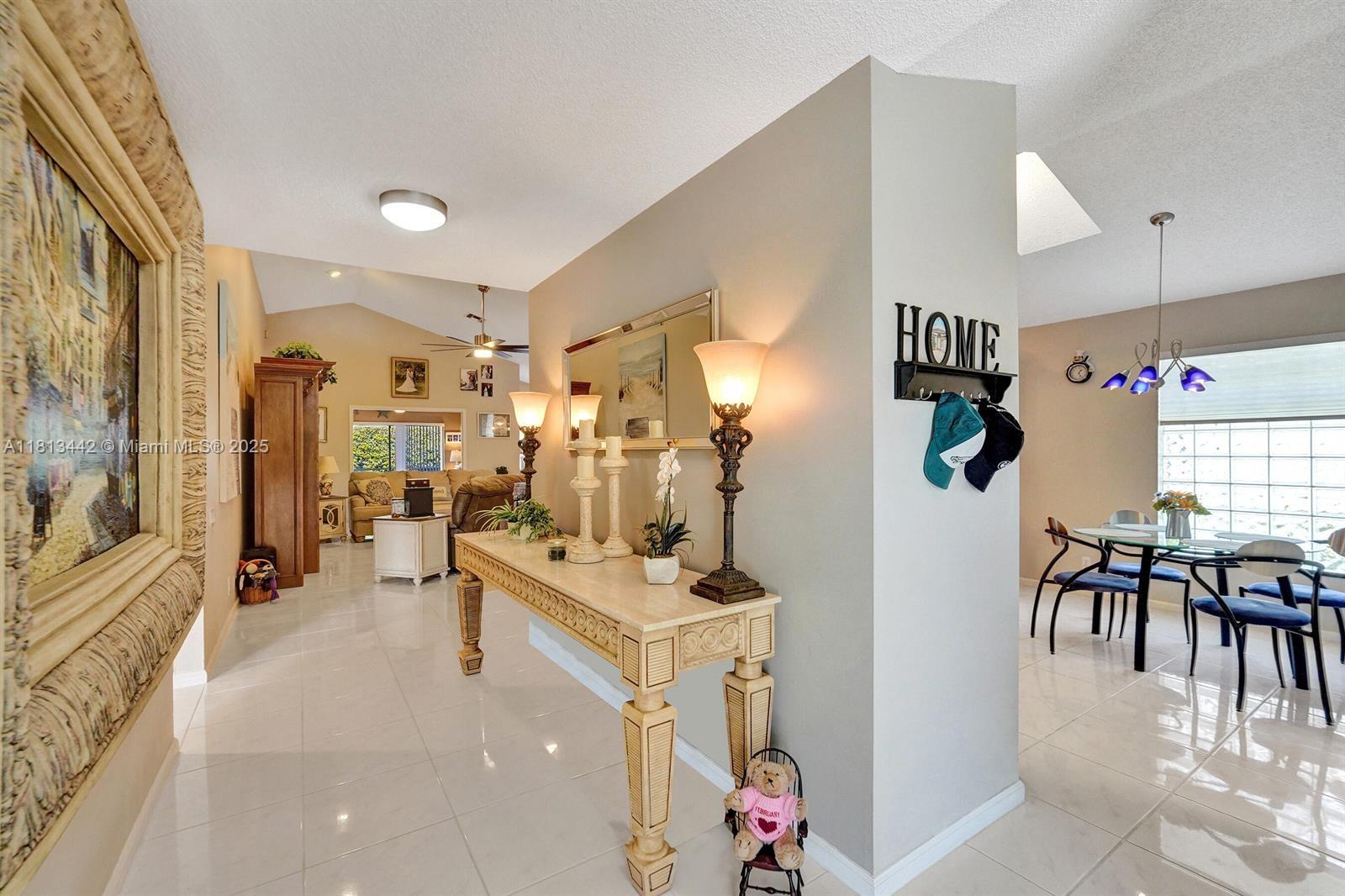 SAWGRASS LAKES HOMES - Residential