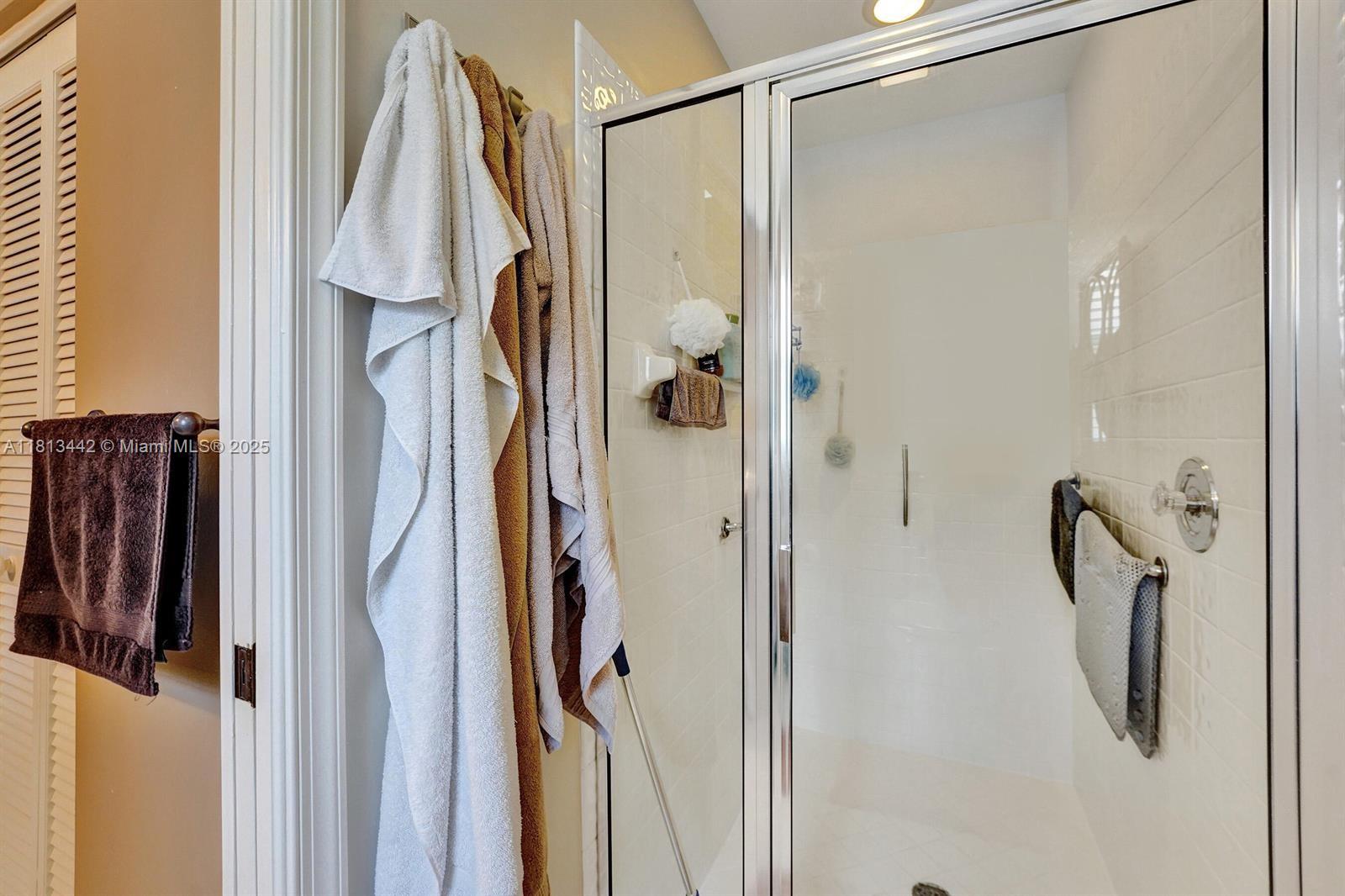 SAWGRASS LAKES HOMES - Residential