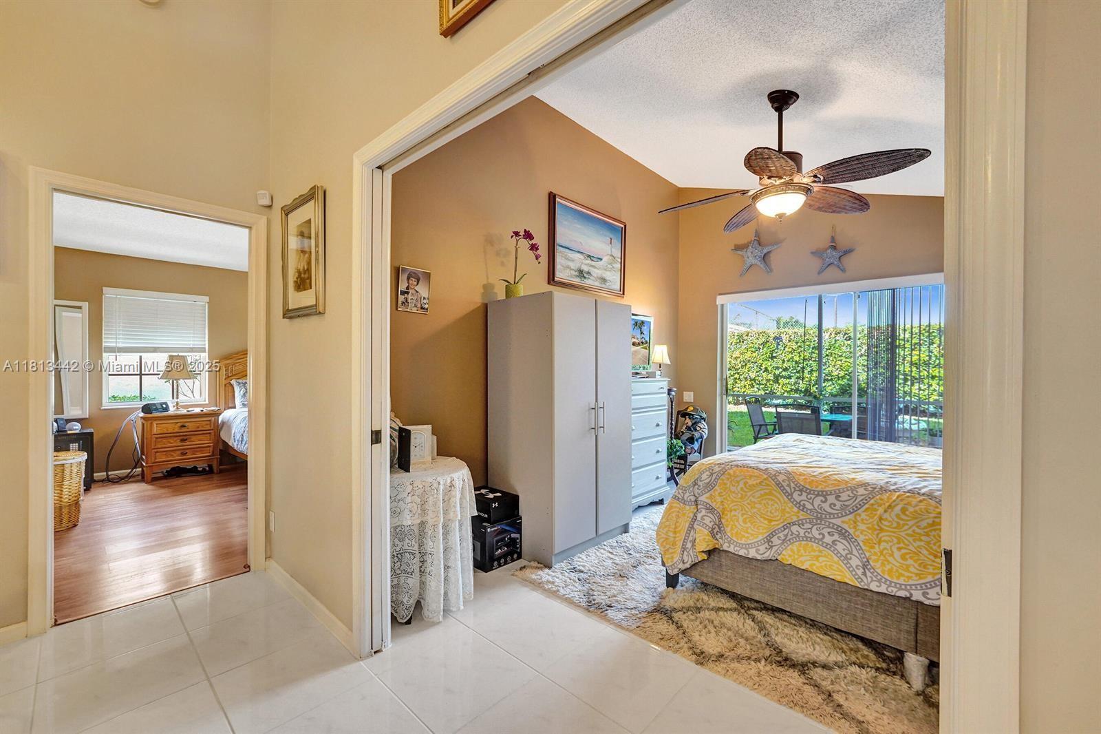 SAWGRASS LAKES HOMES - Residential