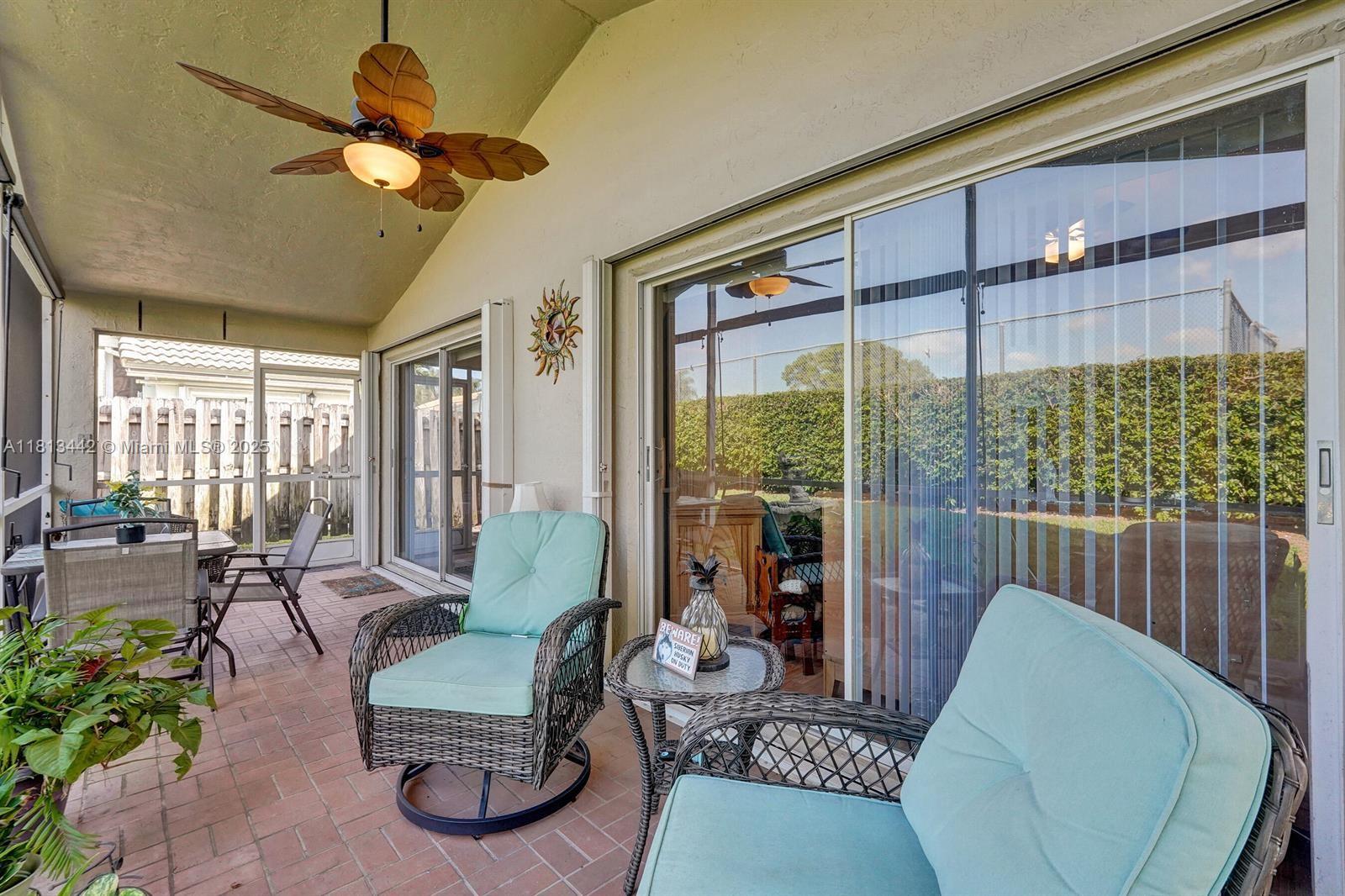 SAWGRASS LAKES HOMES - Residential