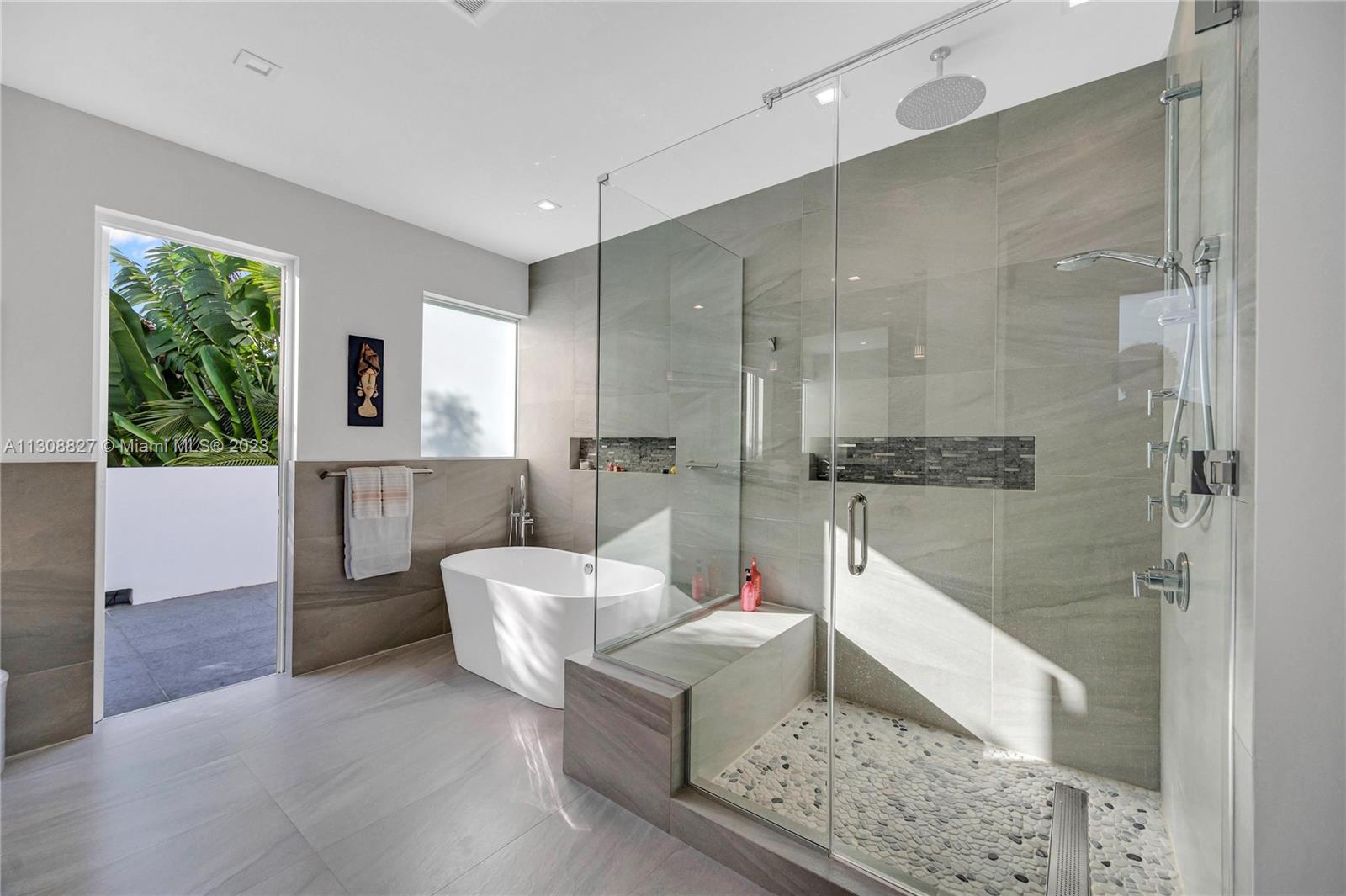 WOODRIDGE SUB - Residential