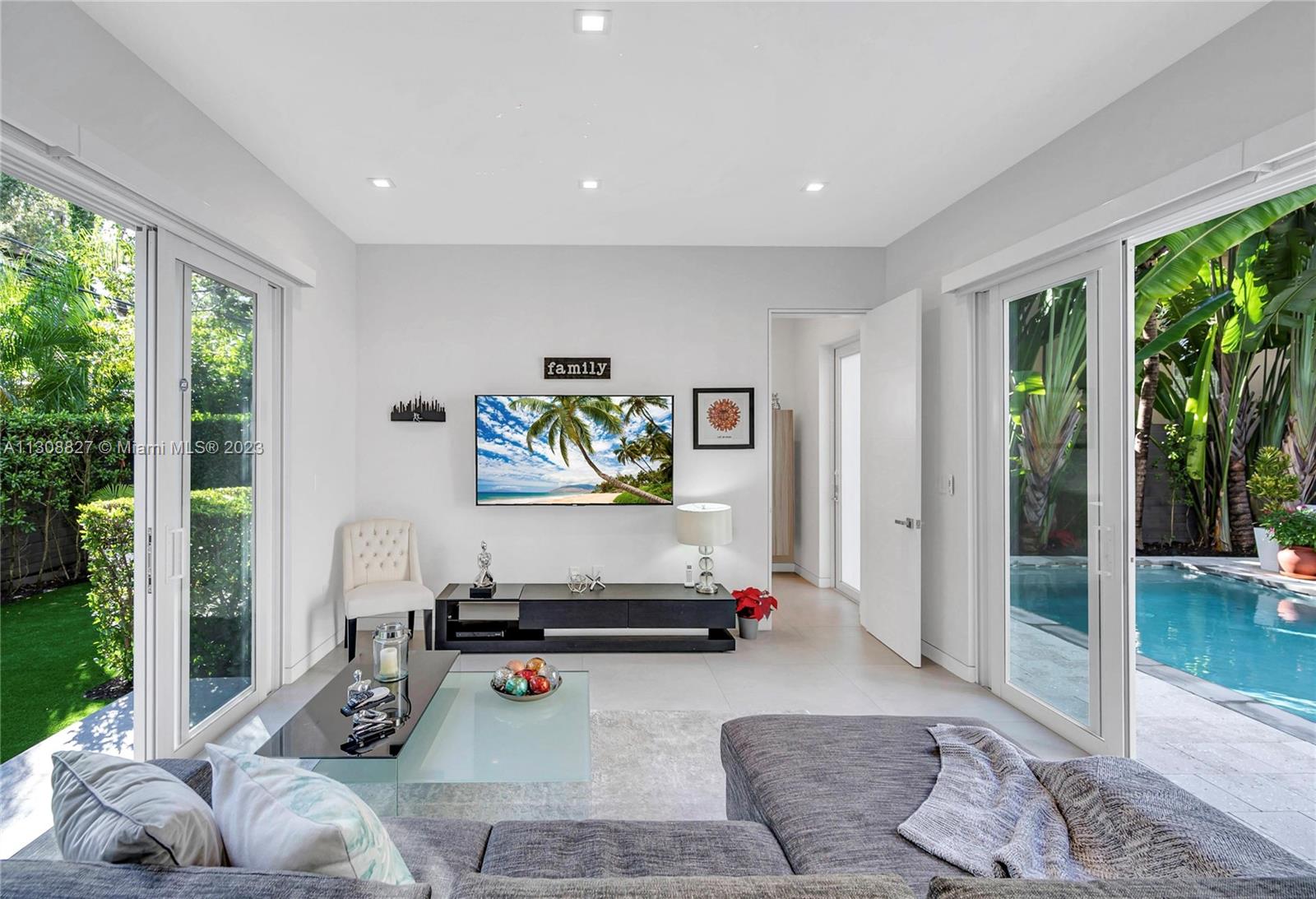 WOODRIDGE SUB - Residential