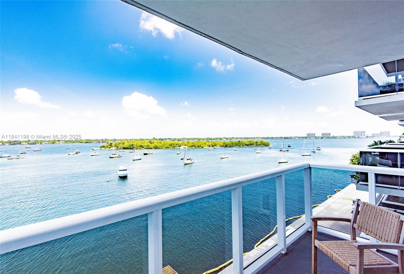 Beautifully renovated, bright and spacious 1 bed, 1 bath corner unit with stunning panoramic views of Biscayne Bay and the Miami skyline. Features include polished concrete floors, impact windows and doors, updated kitchen and baths, and a spacious walk-in closet. Enjoy city and water views from your large balcony. Includes 1 assigned parking, guest parking, and 1 storage room on the same floor. The Islander Club has passed its 50-year recertification, offers 10% reserves, low HOA, waterfront pool, gym, secured lobby, BBQ area, and more. Minutes to Supermarket, Miami Beach, Design District, Bal Harbour, and top dining & much more.