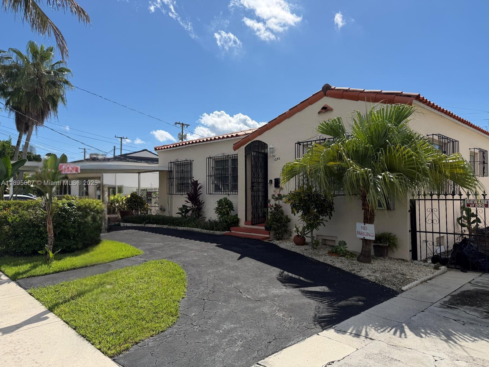 EAST SHENANDOAH - Residential