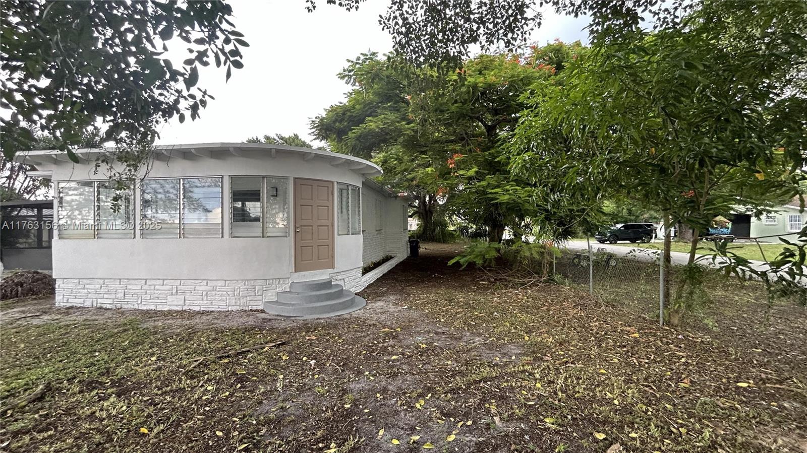 205 Seaman Ave, Opa-Locka, Miami-Dade County, Florida - 3 Bedrooms  
2 Bathrooms - 