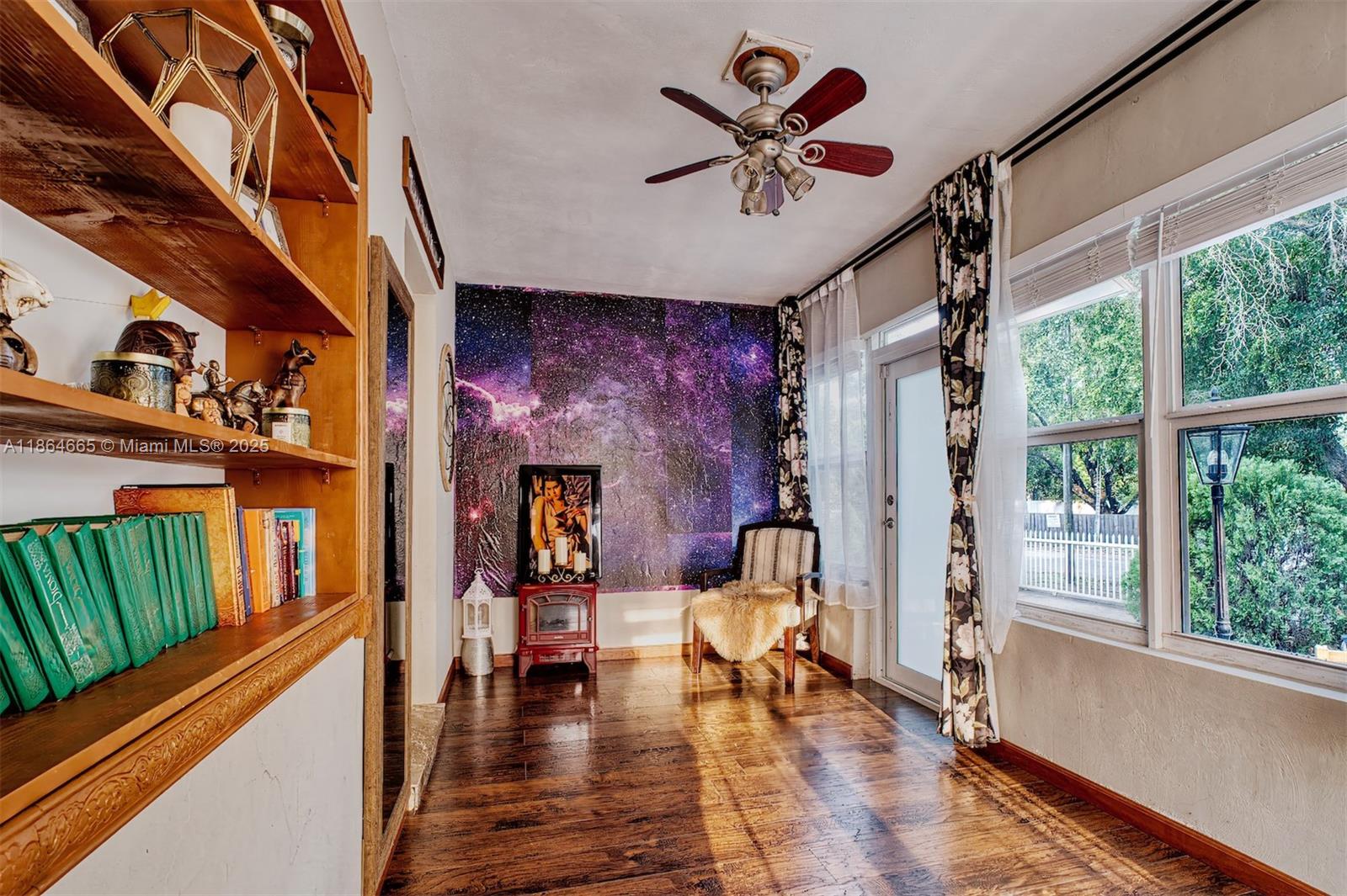 HOLLYWOOD SOUTH SIDE ADD - Residential