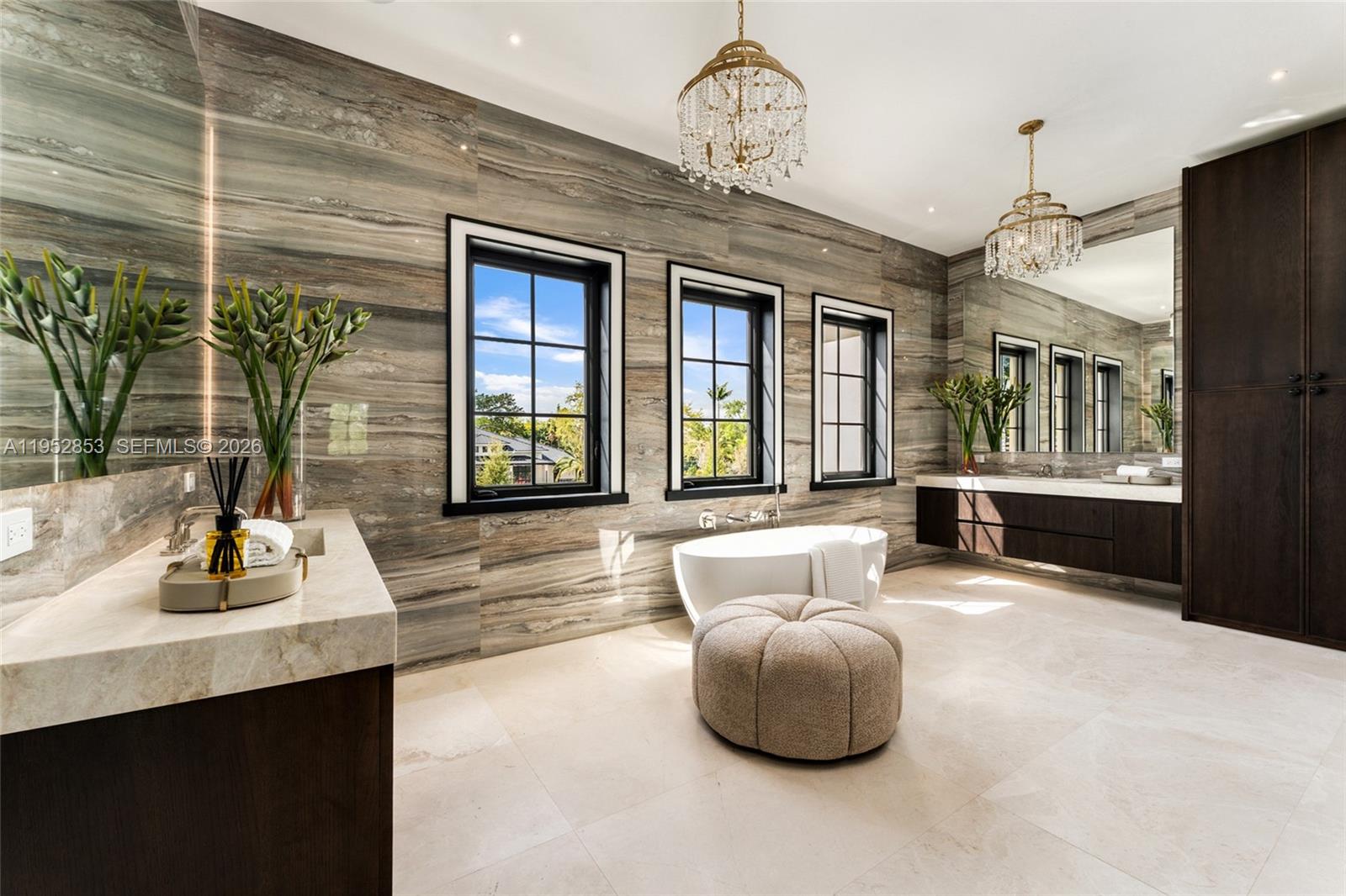 COLLINS ACRES - Residential