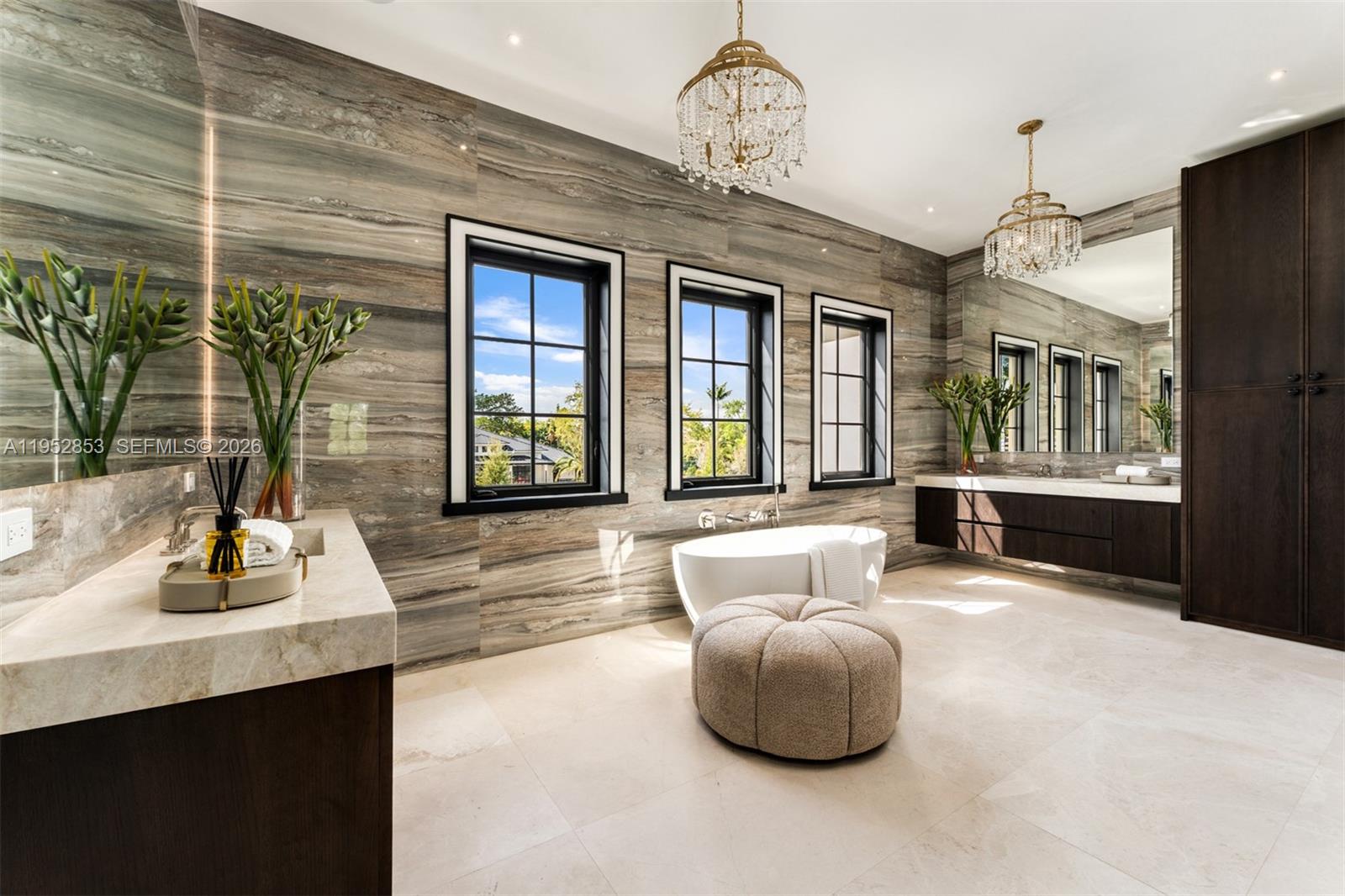 COLLINS ACRES - Residential