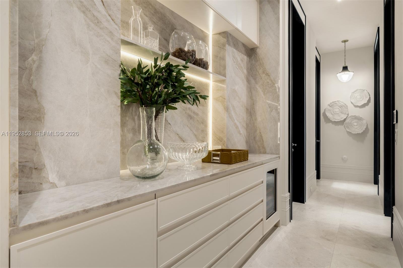 COLLINS ACRES - Residential