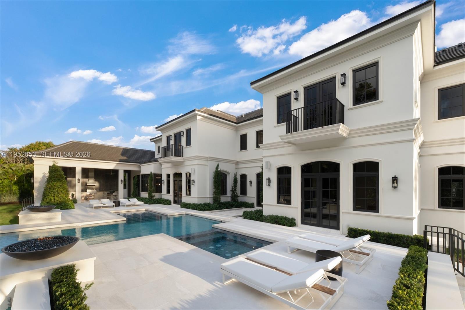 COLLINS ACRES - Residential