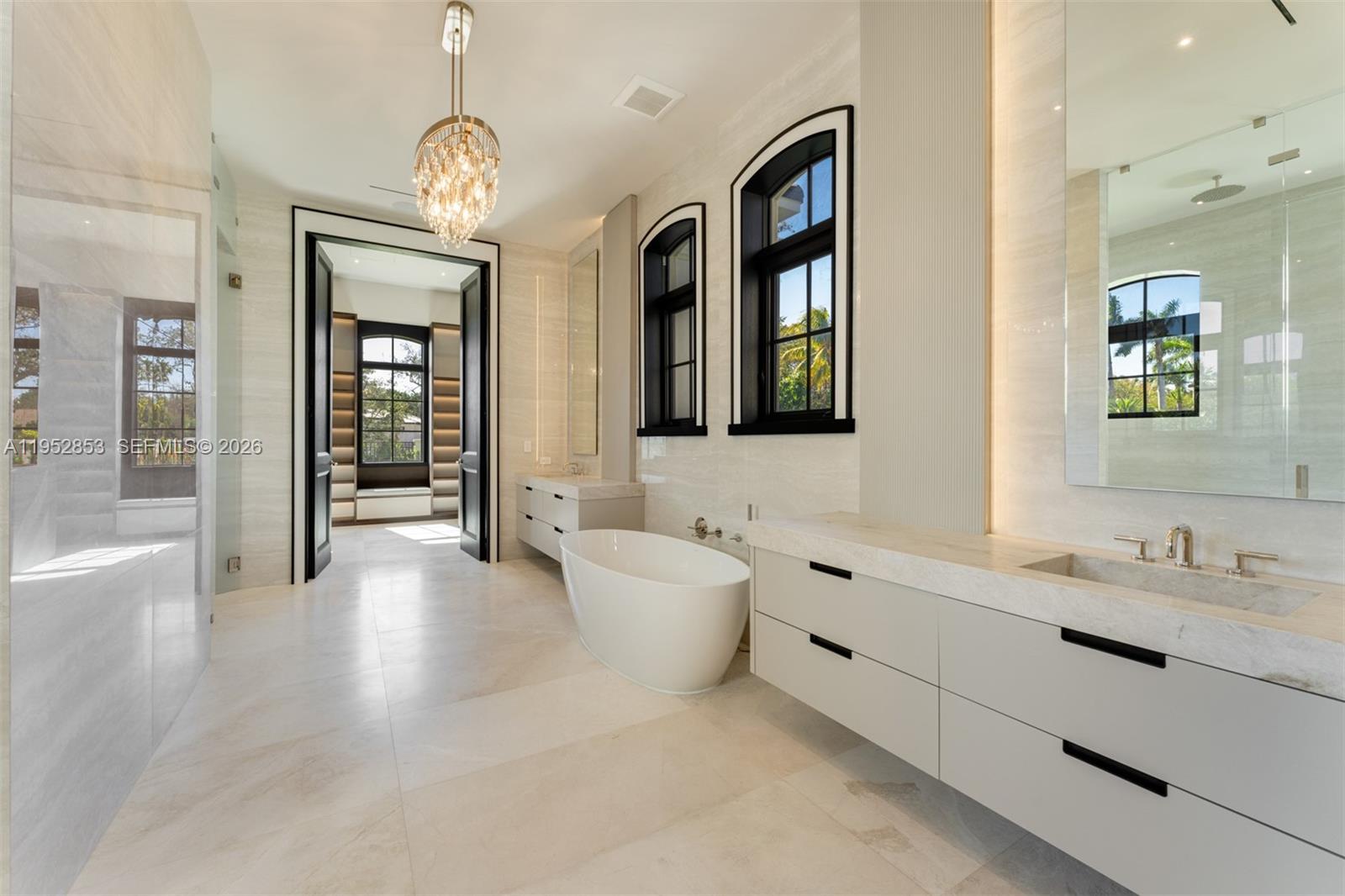 COLLINS ACRES - Residential