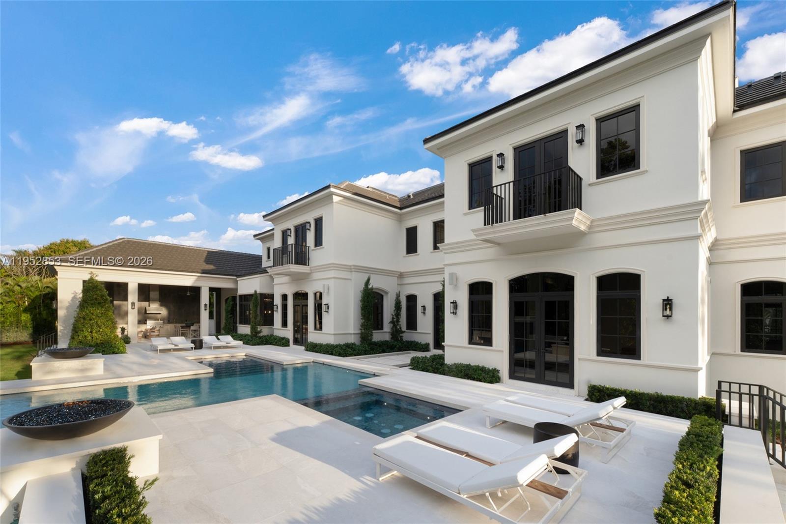 COLLINS ACRES - Residential