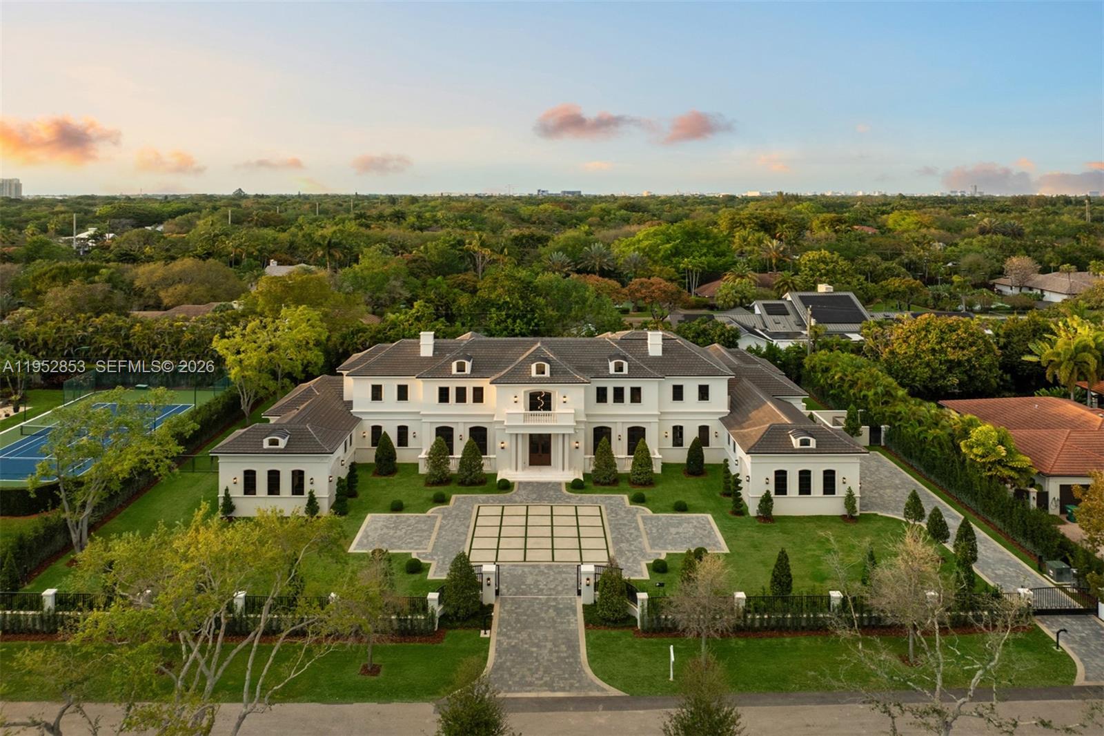 COLLINS ACRES - Residential