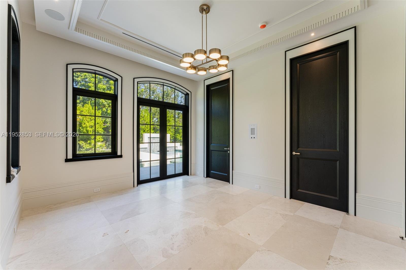 COLLINS ACRES - Residential