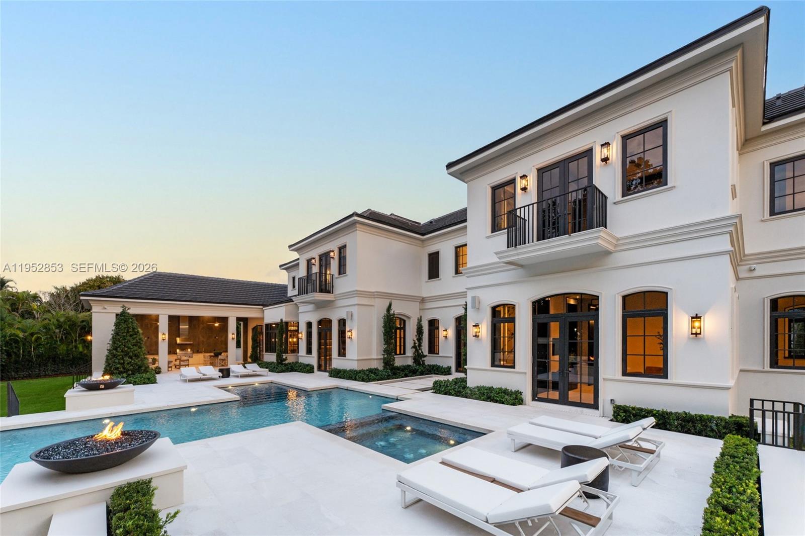 COLLINS ACRES - Residential