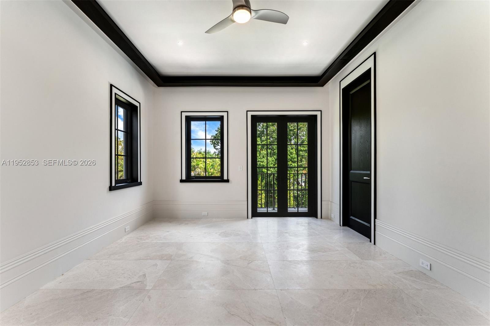 COLLINS ACRES - Residential