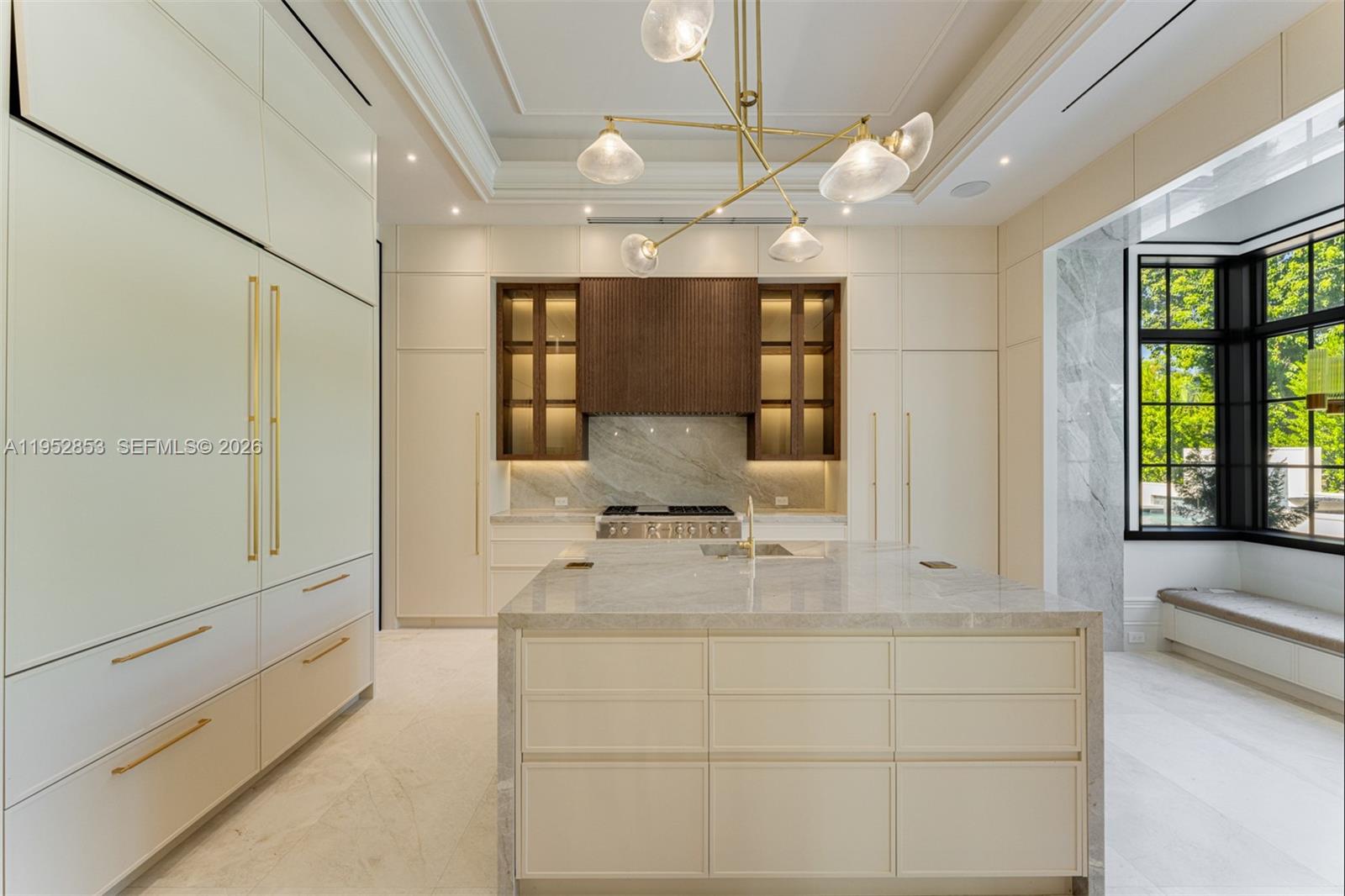 COLLINS ACRES - Residential