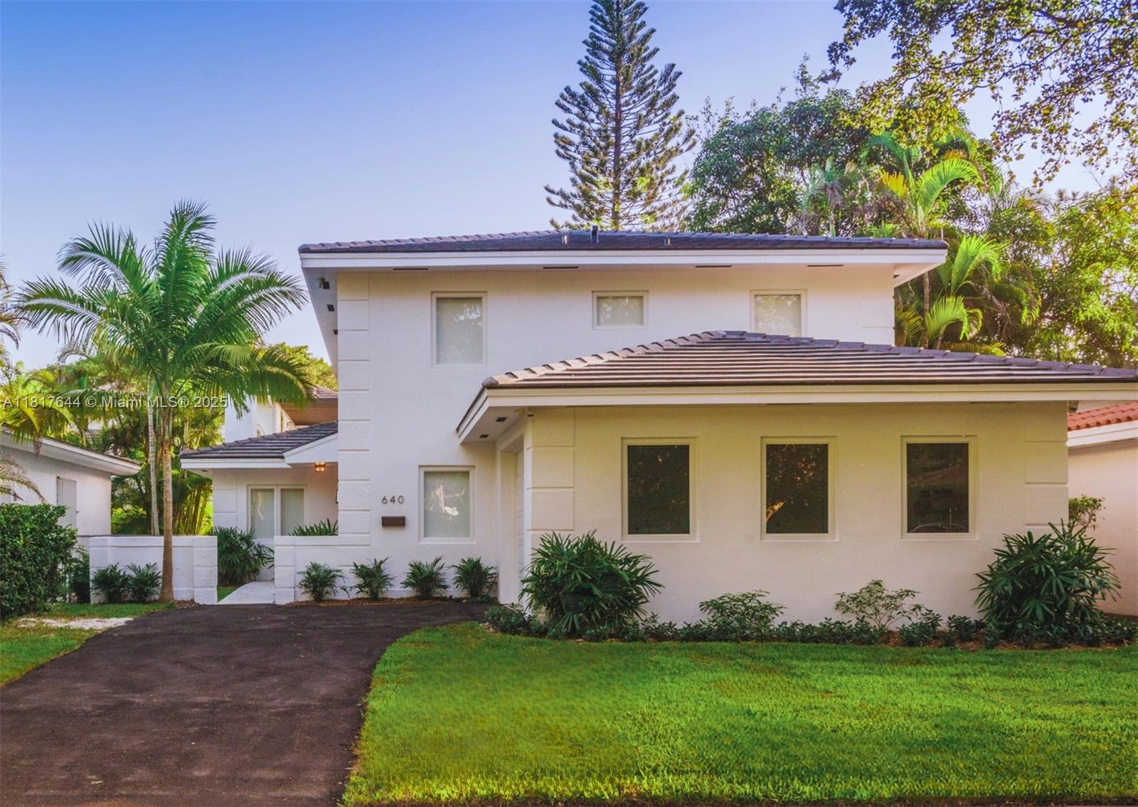 640 Puerta Ave, Coral Gables, Broward County, Florida - 4 Bedrooms  
3 Bathrooms - 