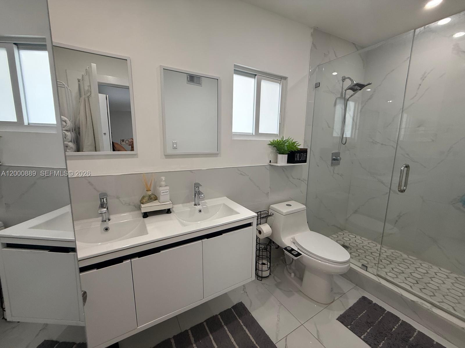 LINWOOD GARDENS NO 2 - Residential