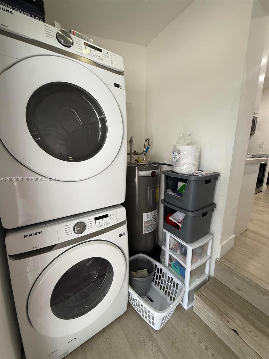 LINWOOD GARDENS NO 2 - Residential