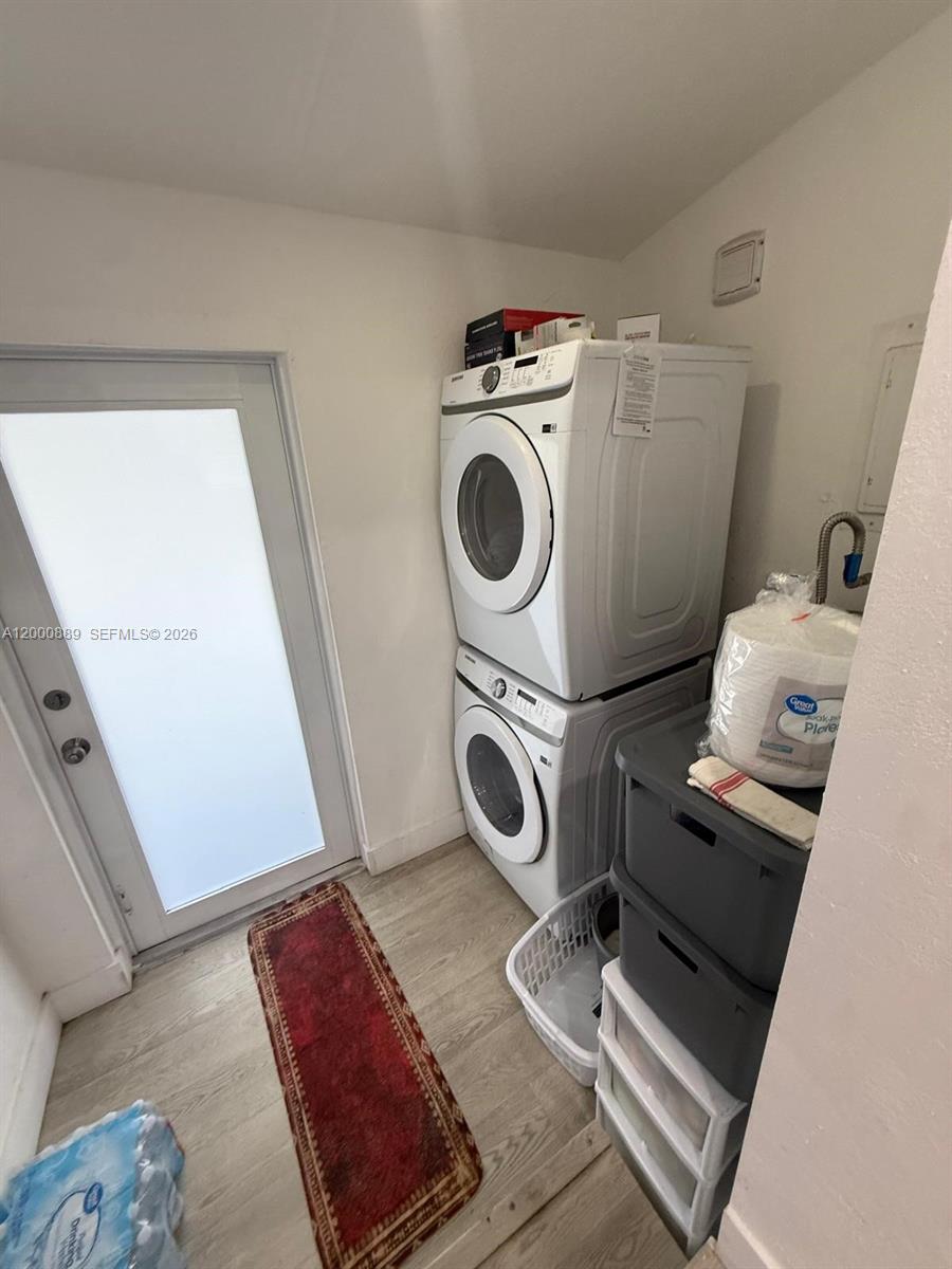 LINWOOD GARDENS NO 2 - Residential