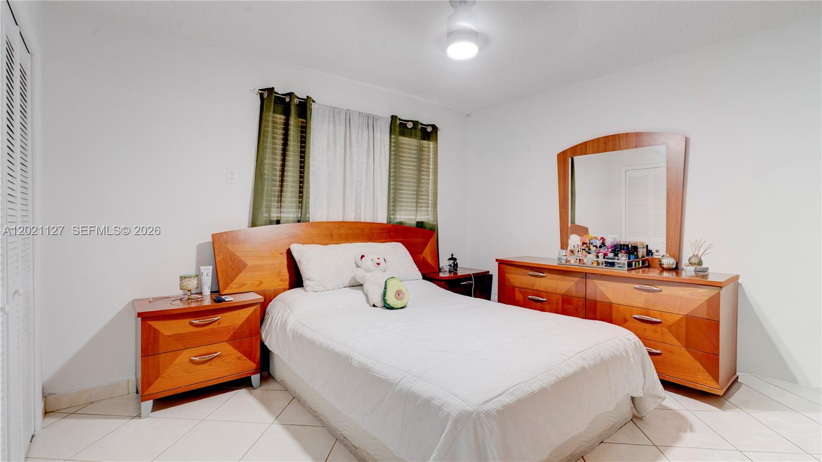 AMND PLAT OF MIAMI SUB UR - Residential Income