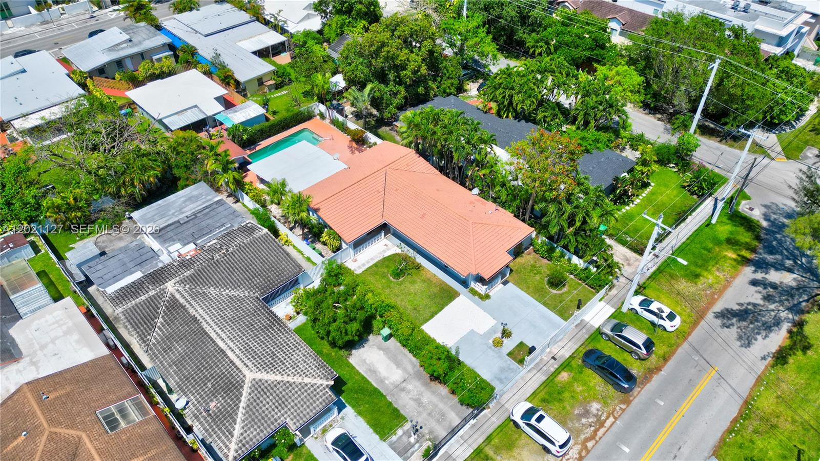 AMND PLAT OF MIAMI SUB UR - Residential Income