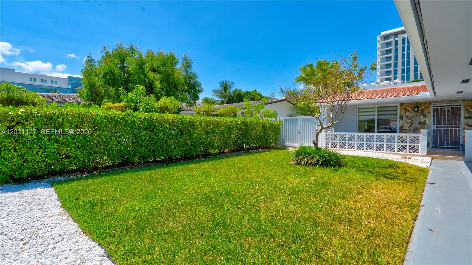 AMND PLAT OF MIAMI SUB UR - Residential Income