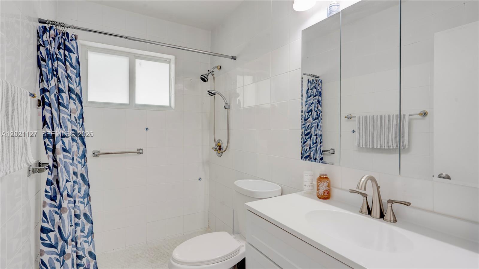 AMND PLAT OF MIAMI SUB UR - Residential Income