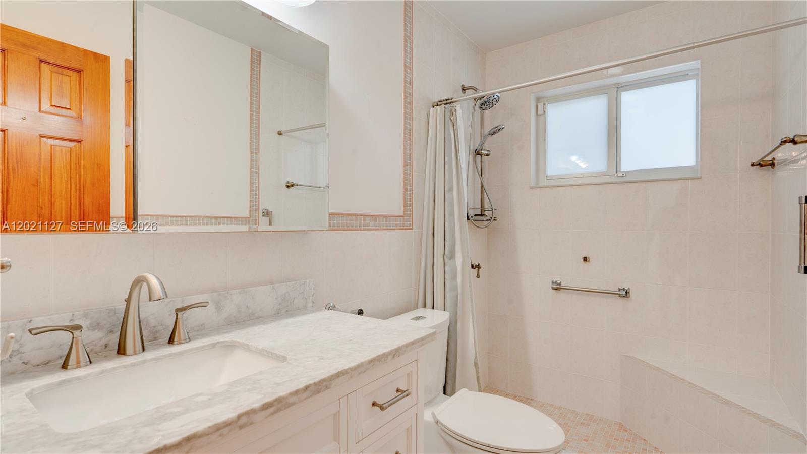 AMND PLAT OF MIAMI SUB UR - Residential Income