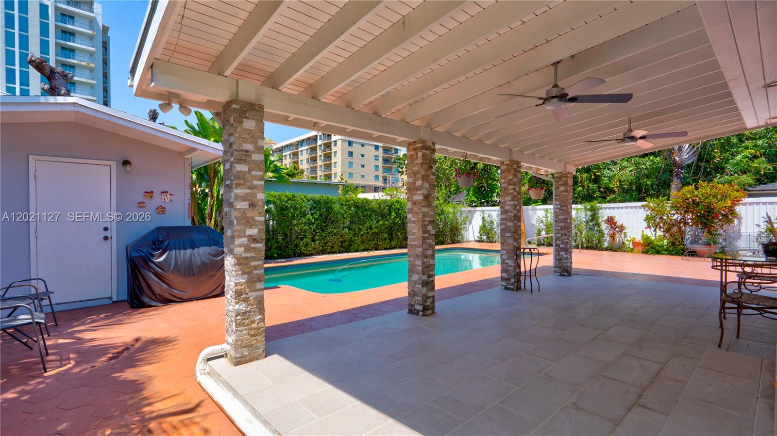AMND PLAT OF MIAMI SUB UR - Residential Income