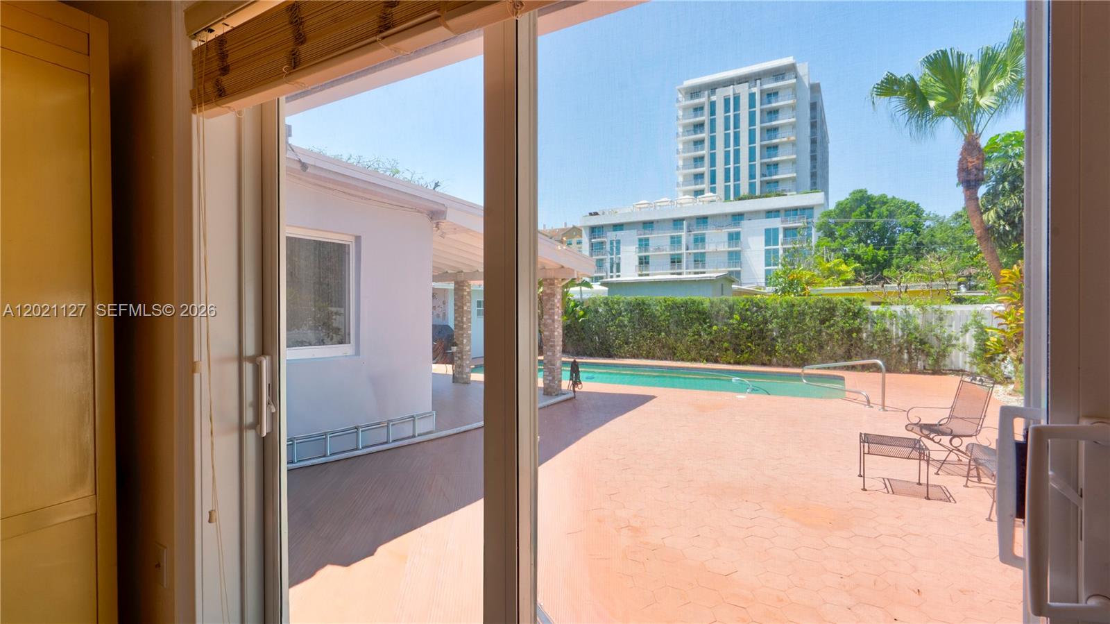 AMND PLAT OF MIAMI SUB UR - Residential Income