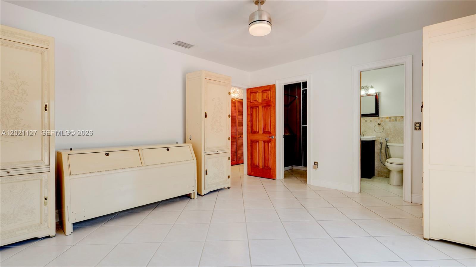 AMND PLAT OF MIAMI SUB UR - Residential Income