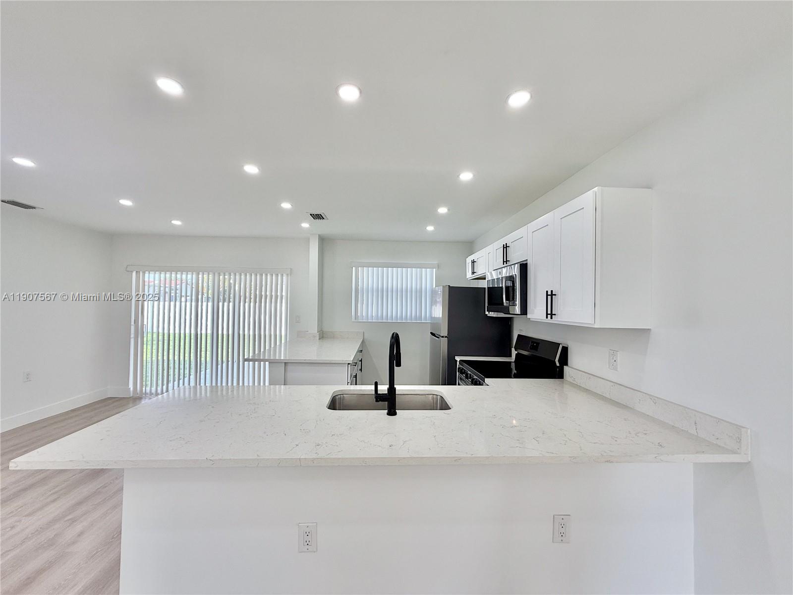 TROPICANA PARK HOMES - Residential