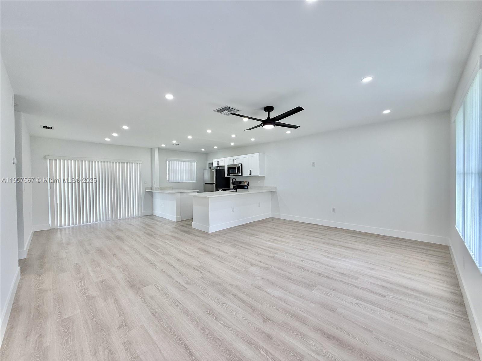 TROPICANA PARK HOMES - Residential