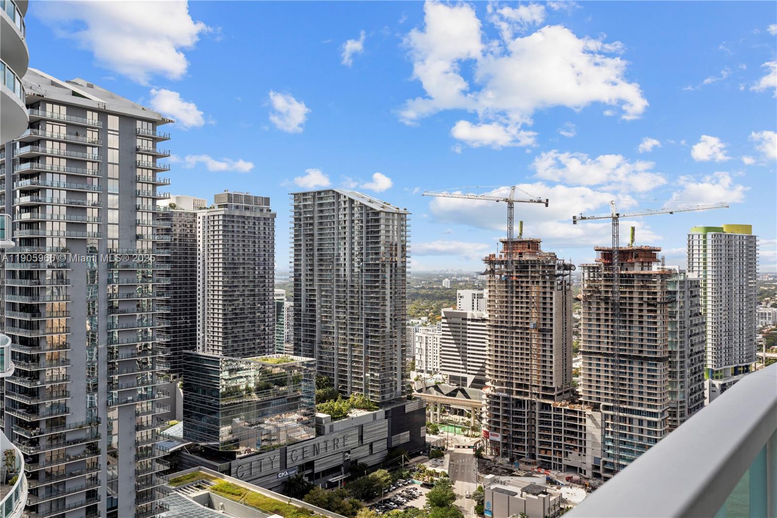 BRICKELL ON THE RIVER N T - Residential