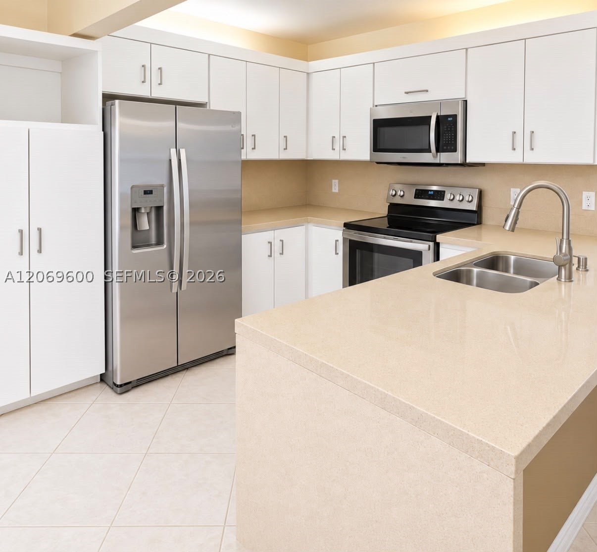 464 NE 210th Cir Ter