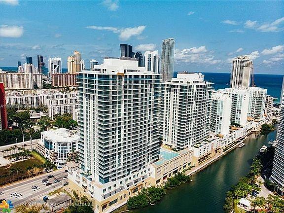 PARQUE TOWERS CONDO - Residential