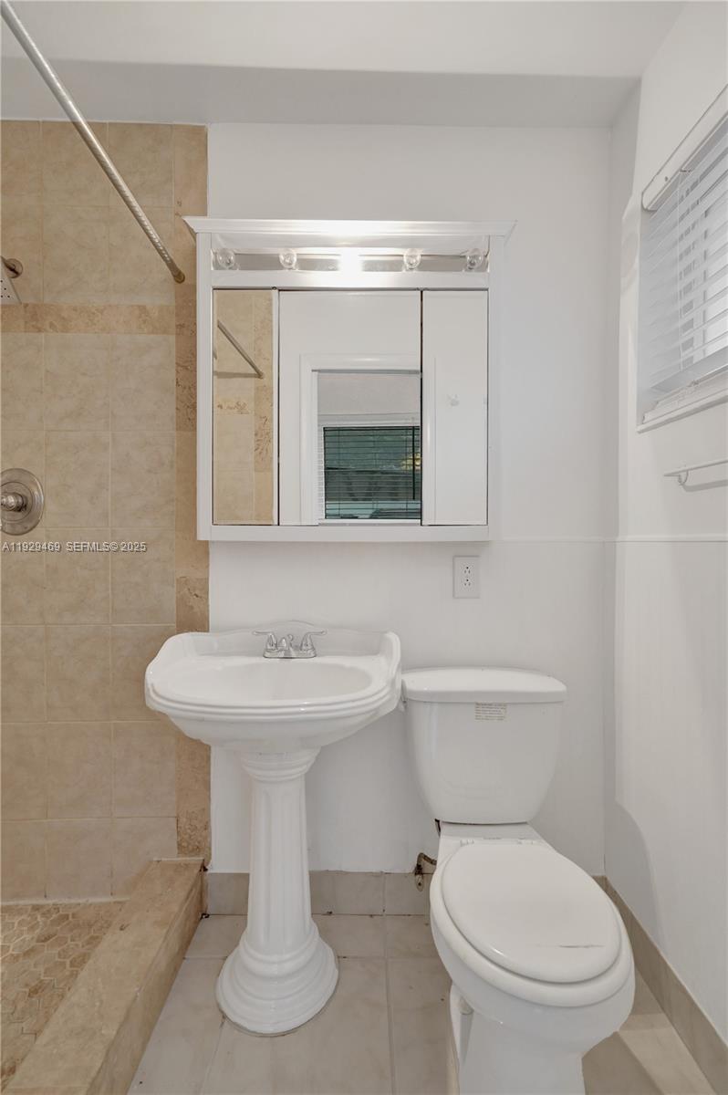 CORAL RIDGE ISLES - Residential Income