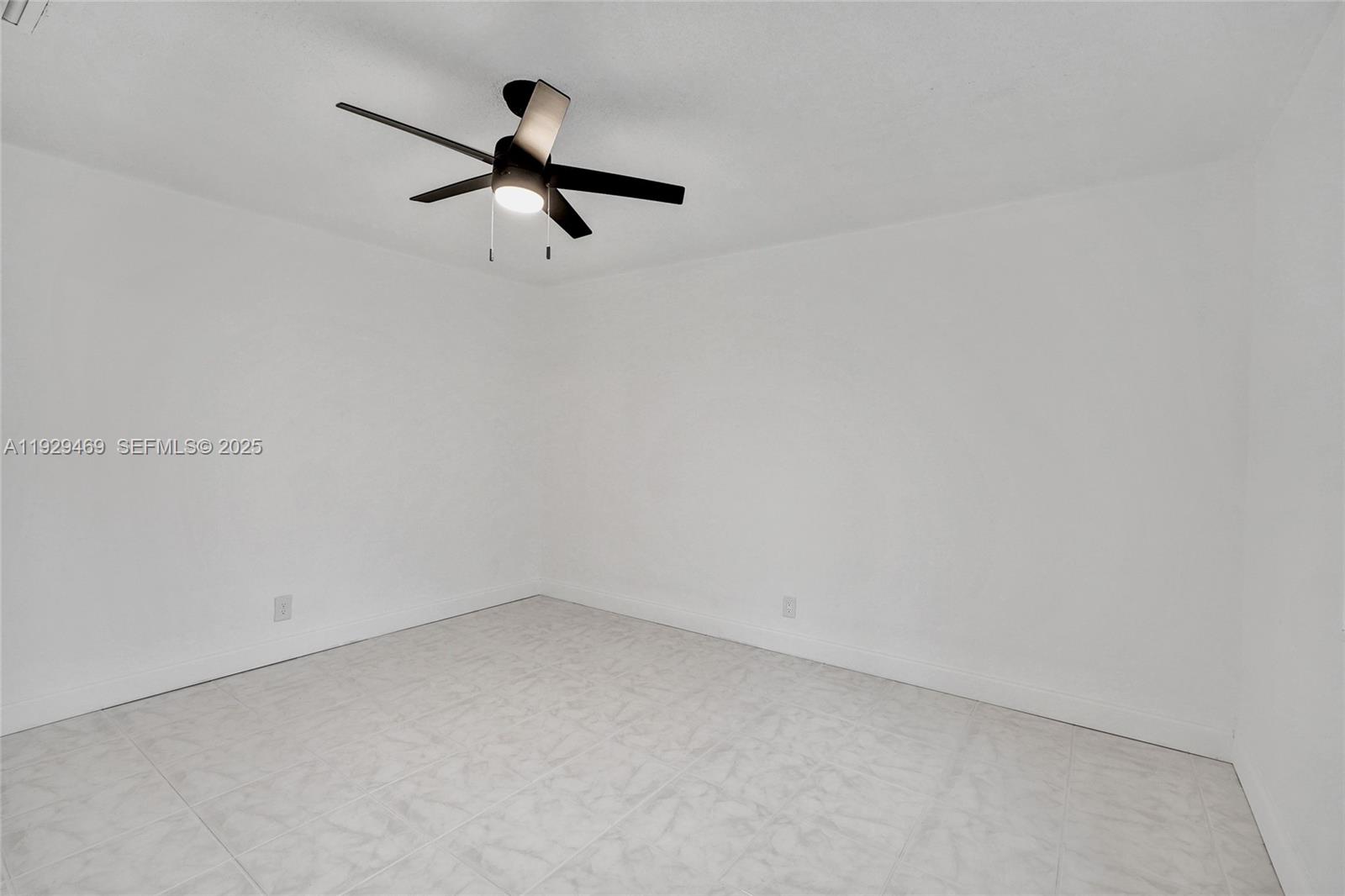 CORAL RIDGE ISLES - Residential Income