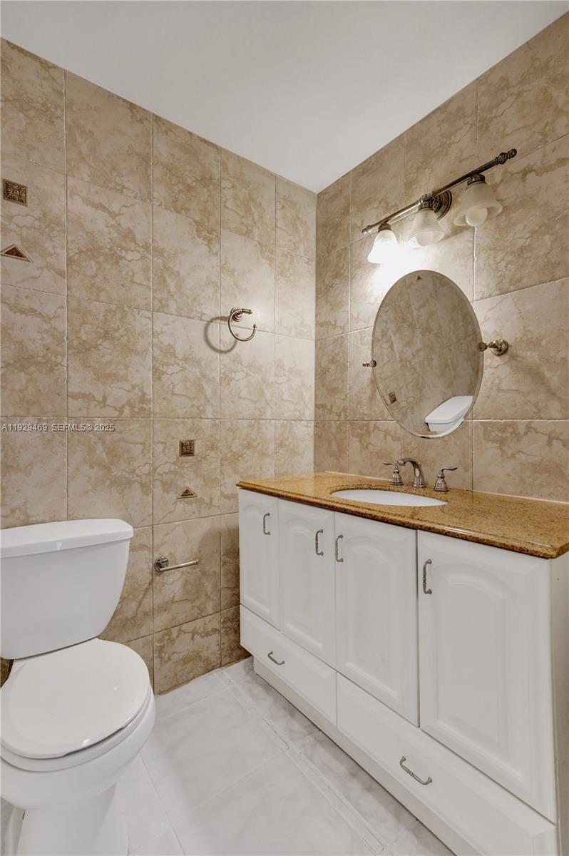 CORAL RIDGE ISLES - Residential Income