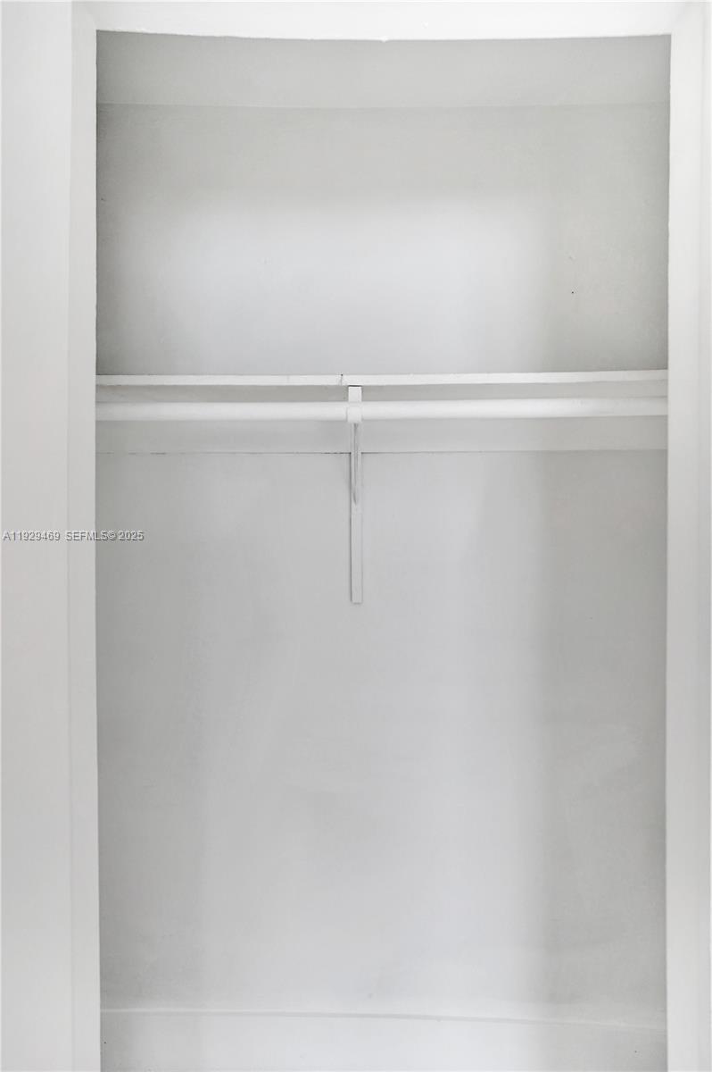 CORAL RIDGE ISLES - Residential Income