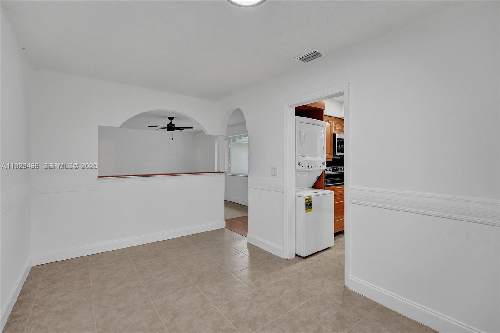 CORAL RIDGE ISLES - Residential Income