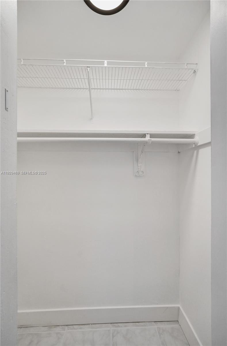 CORAL RIDGE ISLES - Residential Income