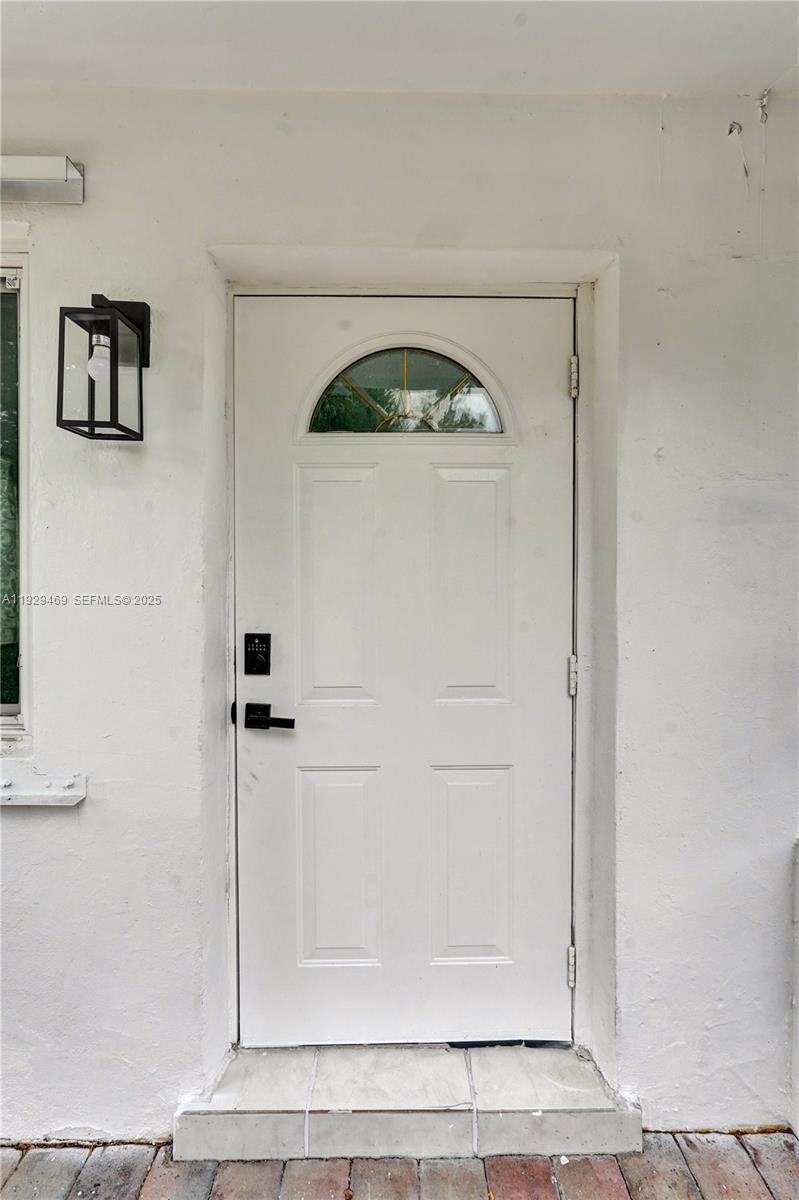 CORAL RIDGE ISLES - Residential Income