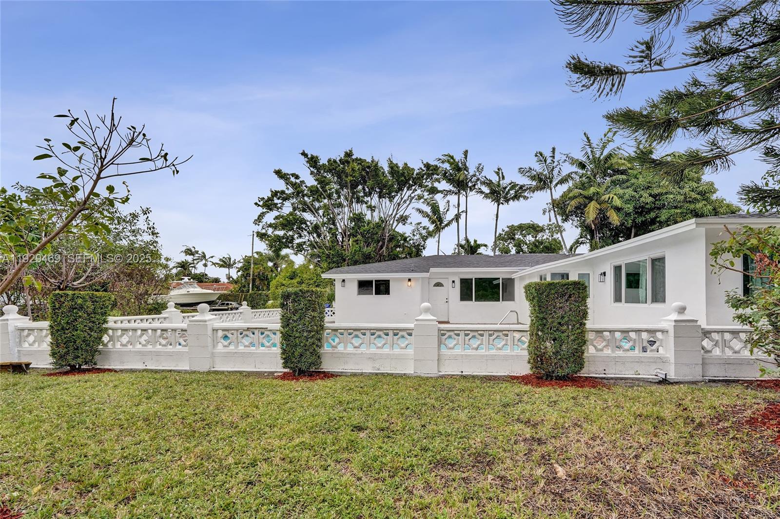 CORAL RIDGE ISLES - Residential Income