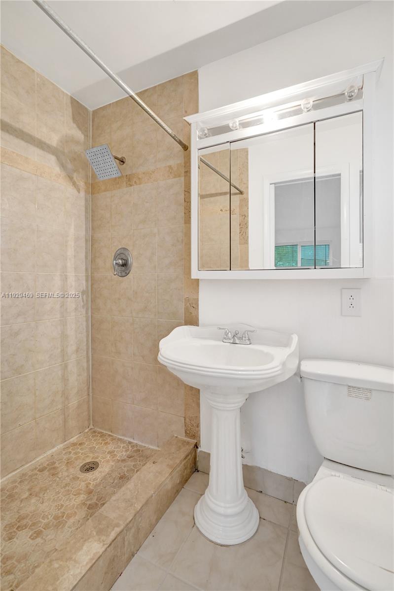 CORAL RIDGE ISLES - Residential Income