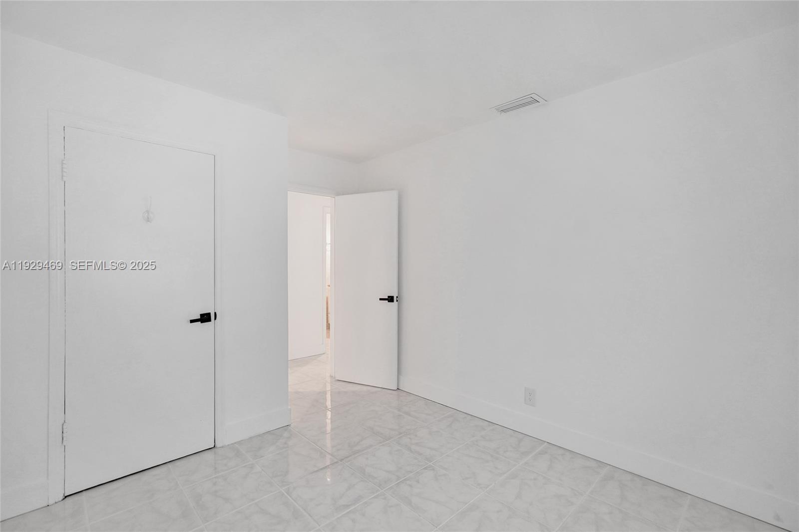 CORAL RIDGE ISLES - Residential Income