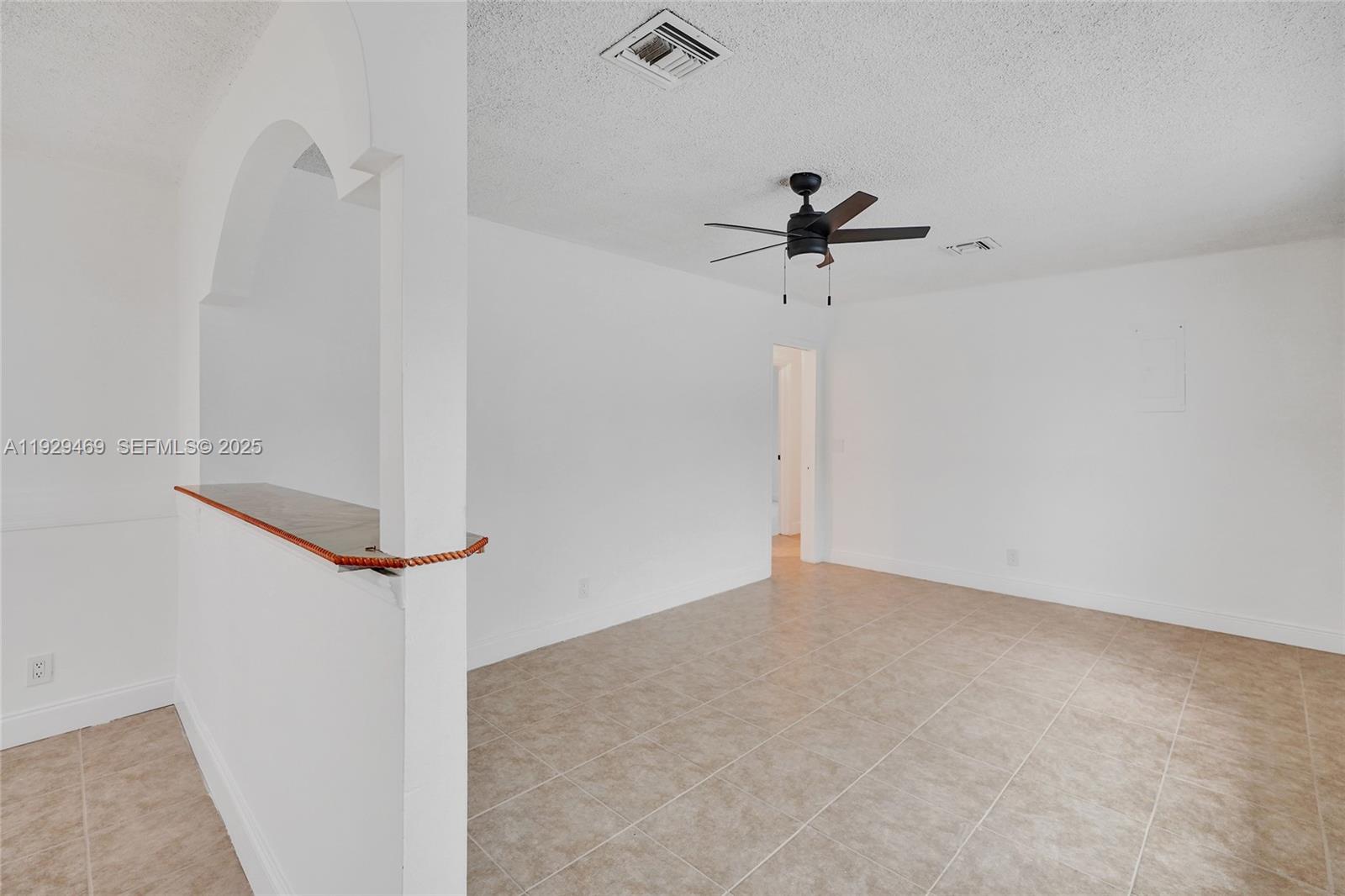 CORAL RIDGE ISLES - Residential Income