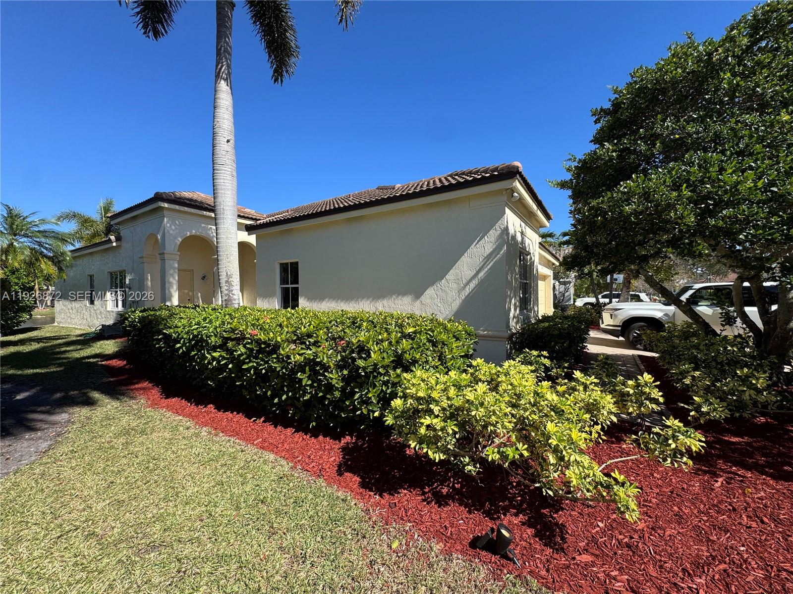 THE MEADOWS - Residential Lease